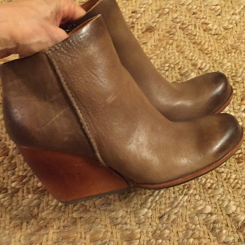 KORK EASE booties
